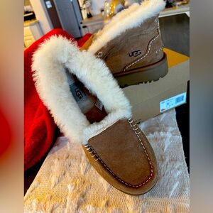 Uggs Women’s Ansley Boots